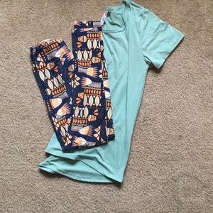 Last chance! LuLaRoe outfit!